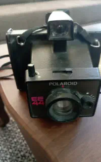 دوربین قدیمی polaroid
