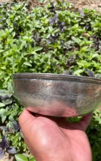 کاسه مسی شعر نویس