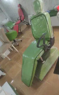صندلی کاملا نو وآکبند