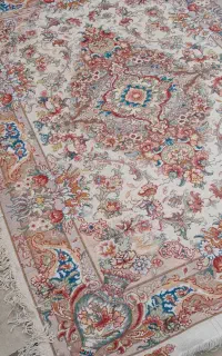 قالیچه خطیبی رج ۳۰ حاشیه ابریشم