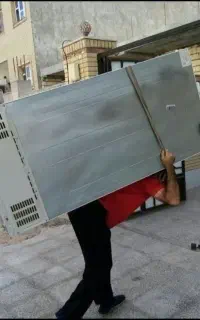 حمل بار و اسباب کشی منزل با کارگر ماهر