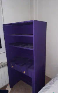 میز تحریر و کتابخانه کمجا