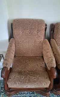 مبل راحتی هفت نفره با میزجلومبلی