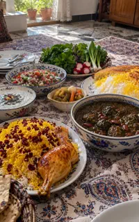 غذای خانگی با عطر و طعم دستپخت مادرانه