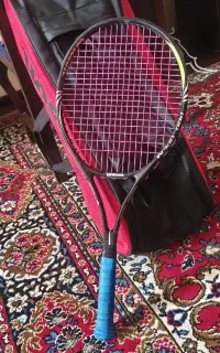کیف و راکت تنیس