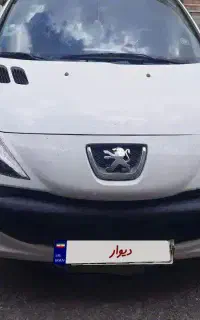 پژو 207 دنده ۹۹ فرمان برقی کم کارکردبدون رنگ وضربه