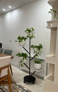 استند فلزی گلدان