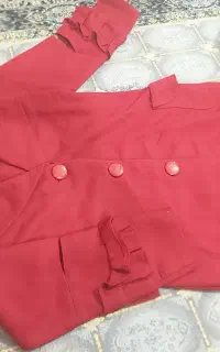 مانتو جلوبسته زرشکی تیره و جلوباز سبز