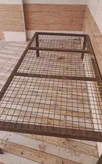 تخت فلزی فارسان