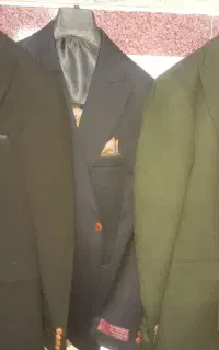کت وشلوار کاملا نو