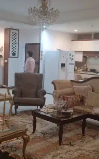 واحد ۱۶۰ متری خوش نفشه در لکش مرغوب، خ توحید