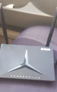 مودم DLink سالم و بدون ایراد سالم ۴ آنتن