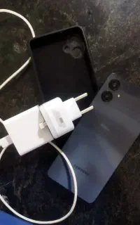 سامسونگA06حافظه 128رم 4تر و تمیز