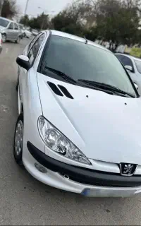 ۲۰۶ اس دی مدل ۹۴ v8