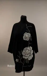 نقاشی روی لباس