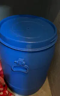 دبه۶۰لیتری نو جنس خارجی سه لایه
