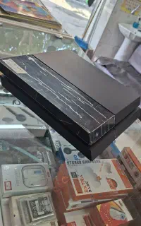 ps4 کپی خور دو دسته بسیار تمیز سالم فول گیم یک ترا