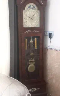 ساعت ایستاده سالم