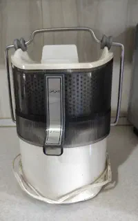 آب میوه گیری پارس خزر در حد