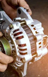 باطری سازی، برق استارت دینام