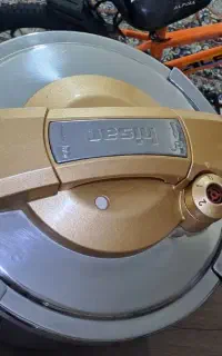 زود پز ۶ لیتری