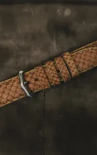 بند ساعت چرم افعی باچرم مرغوب ایتالیایی (ساخت دست)