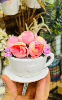 گلدان فنجان سنگی با گل