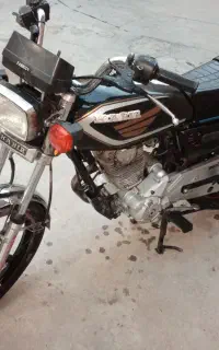 موتورسیکلت کبیر 180