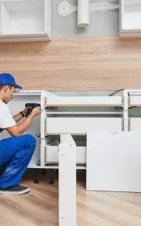 تعمیرات کابینت و خورده کاری و نصب کابینت