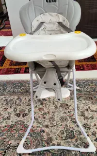صندلی غذای کودک