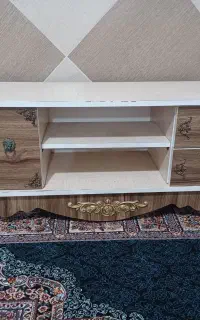 میزتلویزیون