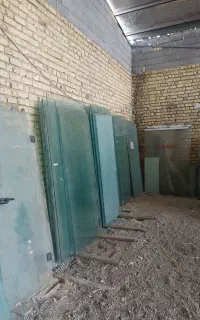 فروش و اجرا  شیشه سکوریت استوک