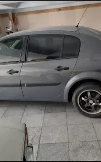 مگان ۱۶۰۰ وارداتی