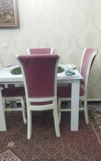 میزغذاخوری ۴نفره
