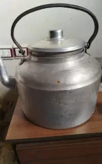 قوری آلمینیوم