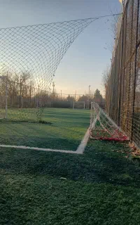 هماهنگی و رزرو سانس زمین چمن