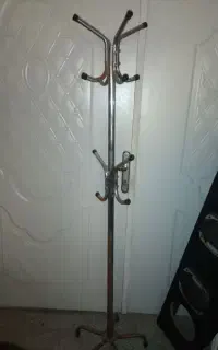 رخت آویز ایستاده