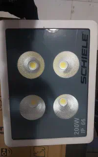 پروژکتور 200وات لنزی