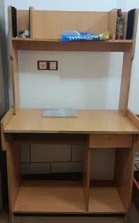 میز کامپیوتر