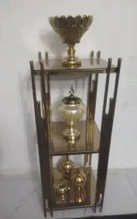 ویترین با وسایل کامل