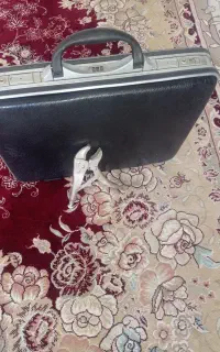 کیف اداری ،وانبر قفلی،