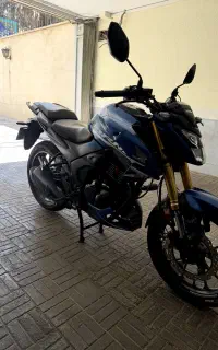 هوندا هورنت hornet 200