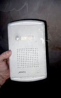زنگ درب منزل سالم