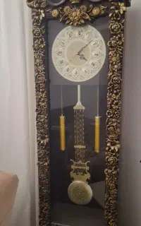 آینه کنسول و ساعت ایستاده