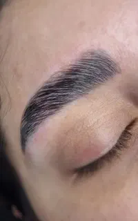 لیفت مژه و ابرو (با تخفیف ویژه)