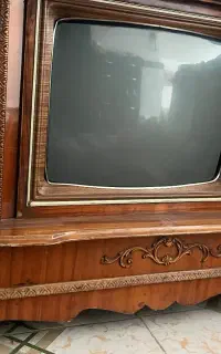 تلوزیون قدیمی کلکسیونی