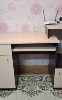 میز کامپیوتر