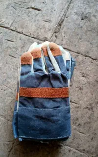 دستکش چرمی