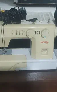 چرخ خیاطی جانیما ۸۰۸