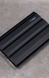 هارد ssd اکسترنال samsung t7 shield چهار ترابایت